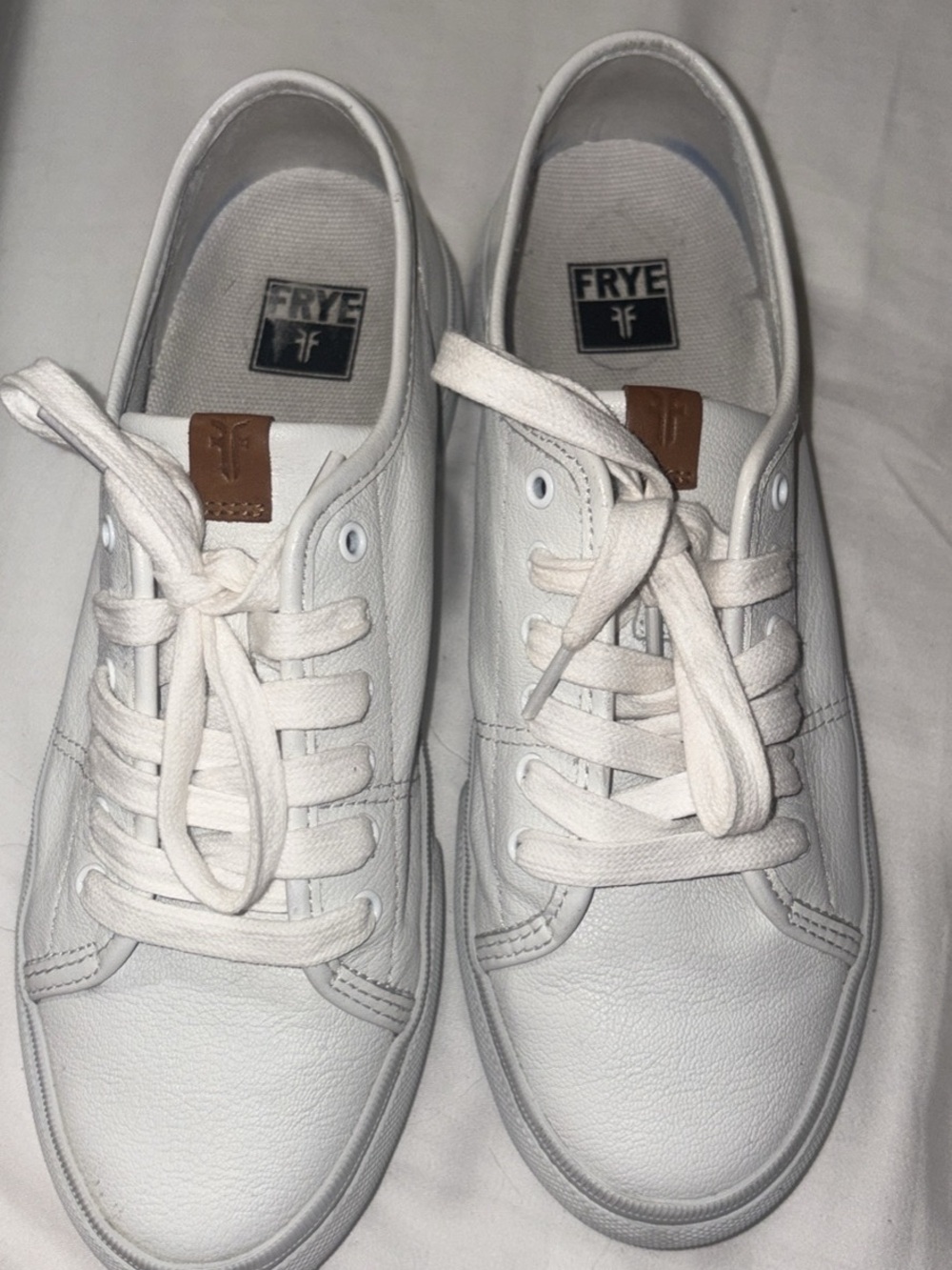 Frye White Leather Low-Top Sneakers with Brown Logo Tab